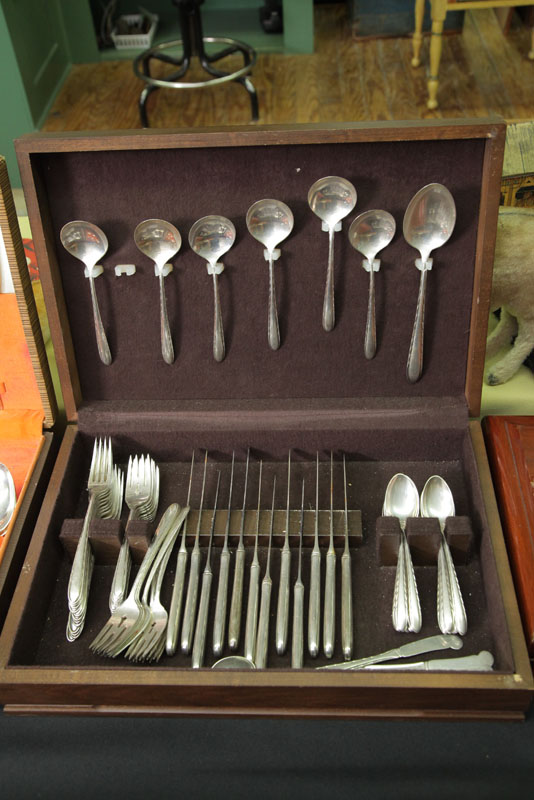 Appraisal: SET OF TOWLE STERLING SILVER FLATWARE In the Silver Flutes