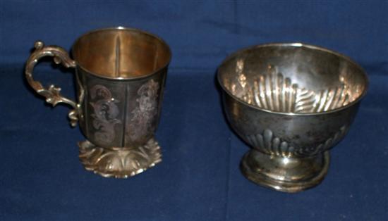 Appraisal: Victorian silver christening mug with engraved decoration high and a