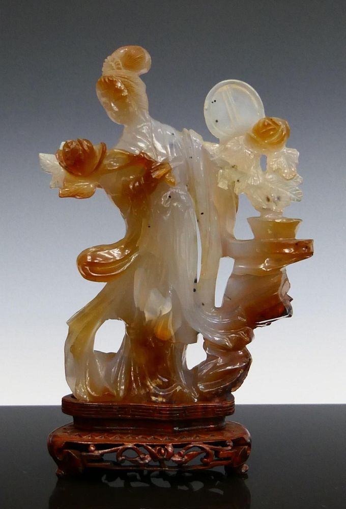 Appraisal: CHINESE CARNELIAN AGATE QUAN YIN SCULPTURE Chinese carved carnelian agate