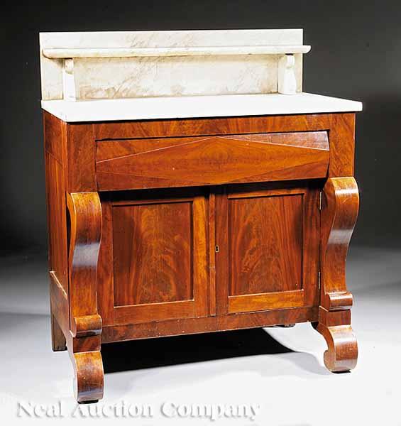 Appraisal: An American Late Classical Mahogany Washstand c Baltimore or Philadelphia