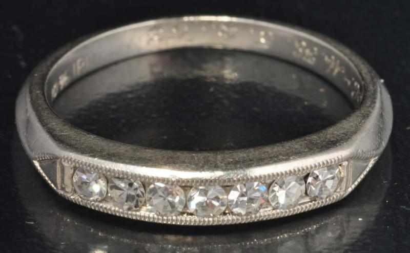 Appraisal: Platinum Diamond Ring Description Diamonds ctw