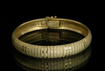 Appraisal: A Bright Cut Gold Italian Bracelet k yellow gold articulated