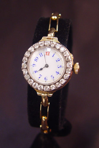 Appraisal: ANTIQUE K LADIES DIAMOND WRISTWATCH - K yellow gold watch