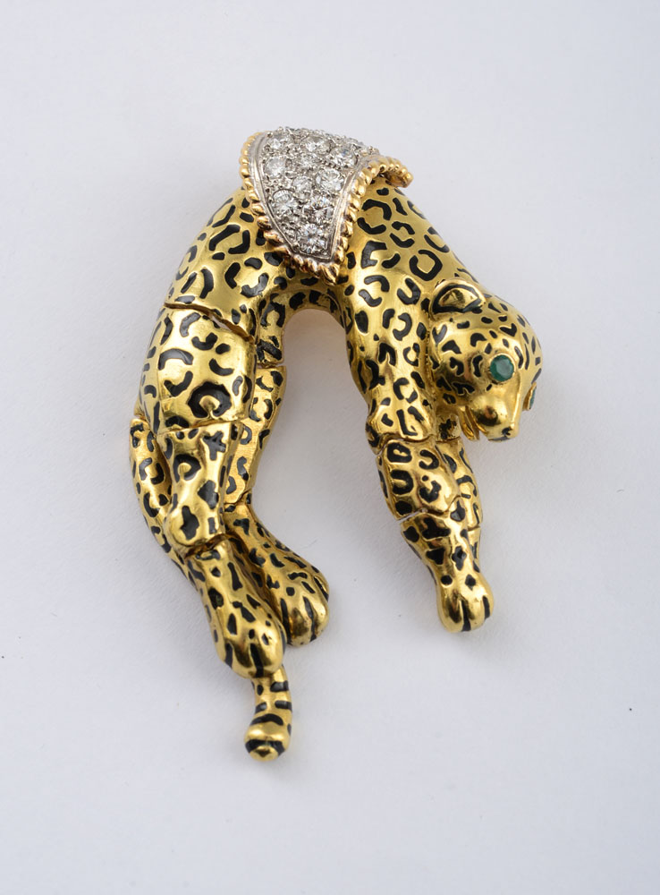 Appraisal: K GOLD BLACK ENAMEL AND DIAMOND PANTHER PENDANT BROOCH Articulated