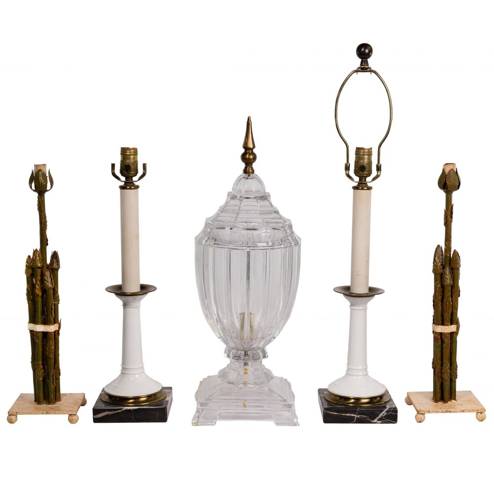 Appraisal: TABLE LAMP ASSORTMENT items including a clear glass baluster Apothecary