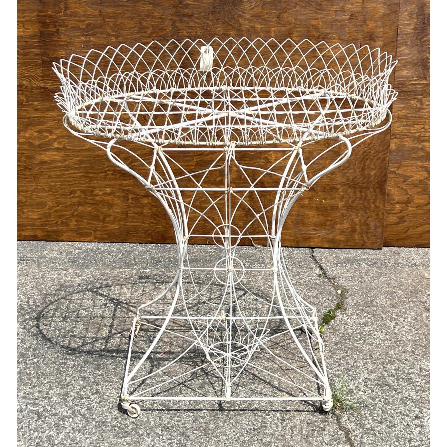 Appraisal: Victorian style iron and wire Garden Planter Stand Round level