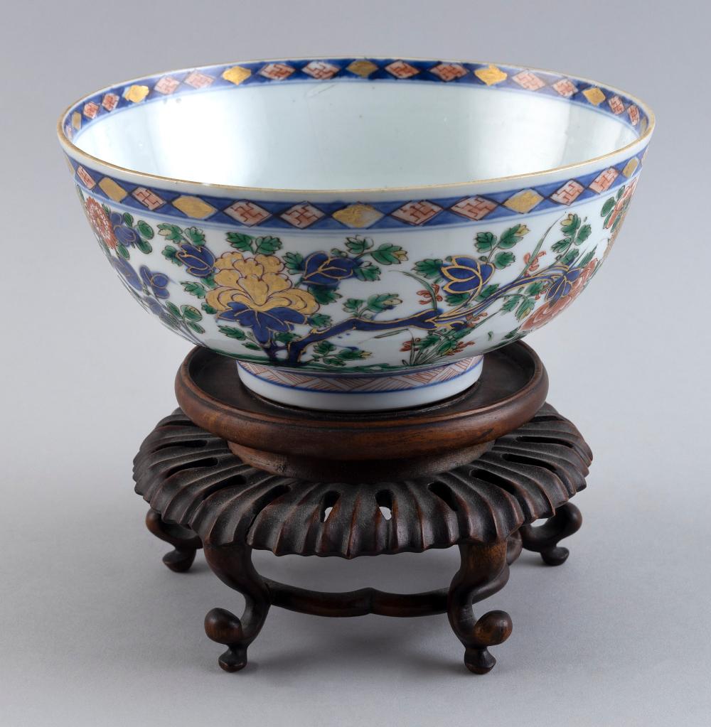 Appraisal: JAPANESE IMARI PORCELAIN BOWL WITH CHRYSANTHEMUMS TH CENTURY HEIGHT DIAMETER