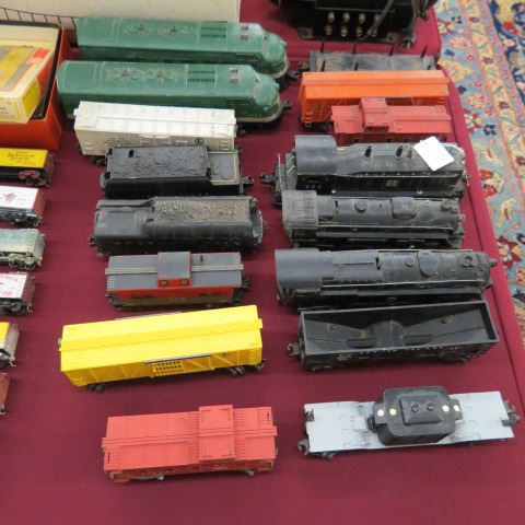 Appraisal: Lionel Train Lot O Gauge engine cars