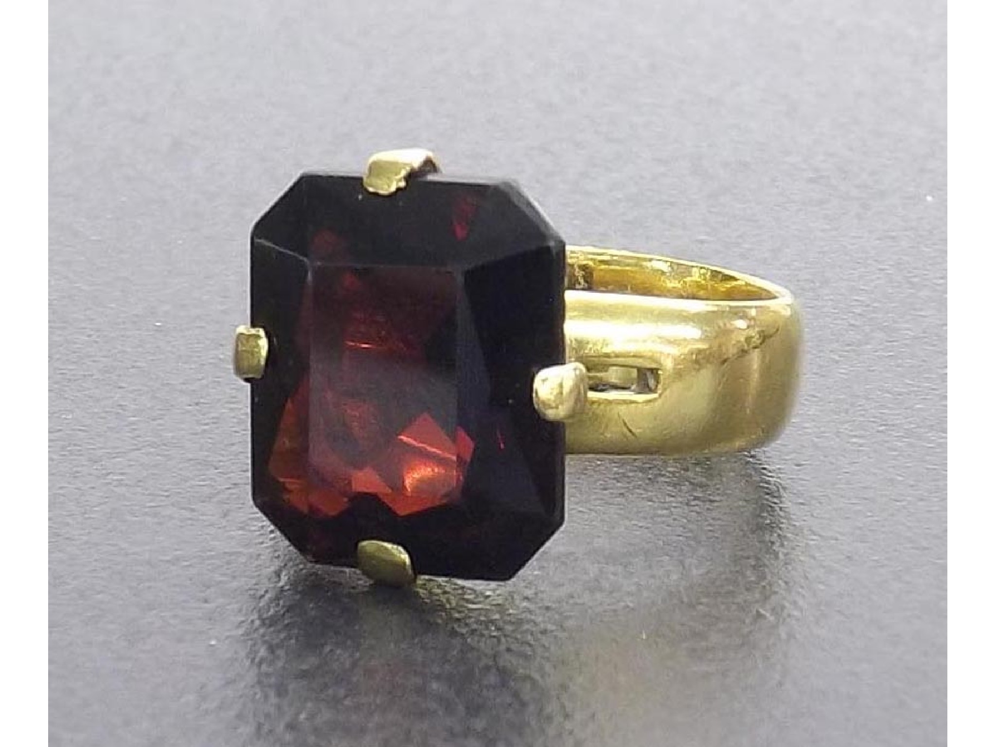 Appraisal: ct garnet single stone dress ring hallmarked Birmingham the garnet