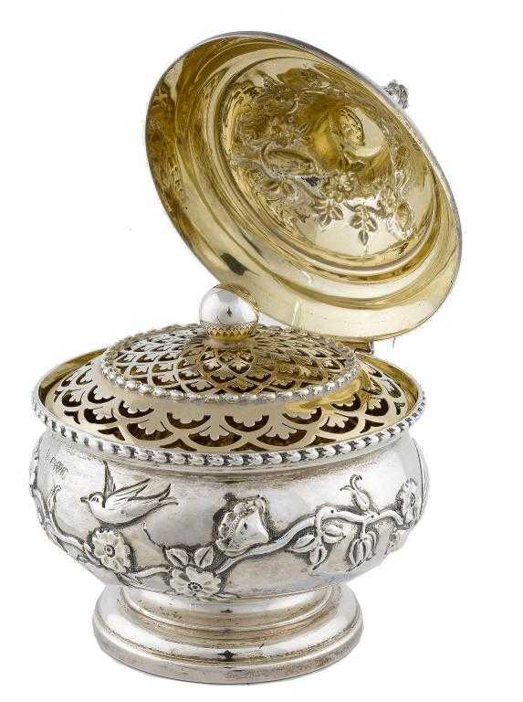 Appraisal: AN EDWARD VII POT POURRI BOWL of compressed form embossed