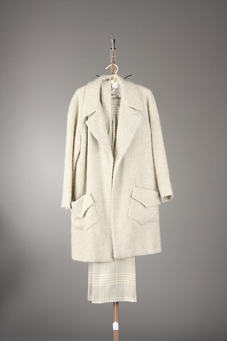 Appraisal: Bill Blass salt pepper wool coat of nubby wool with