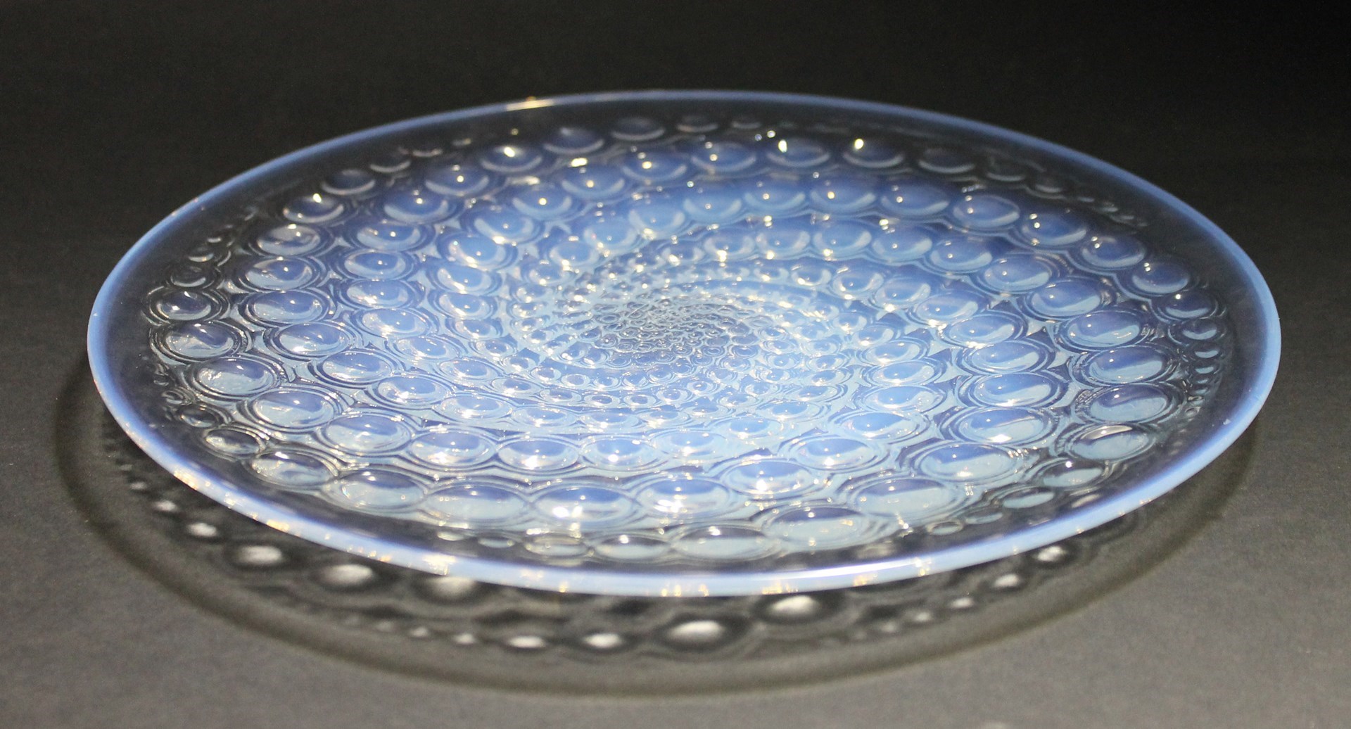 Appraisal: A Lalique circular glass plate late th century decorated in