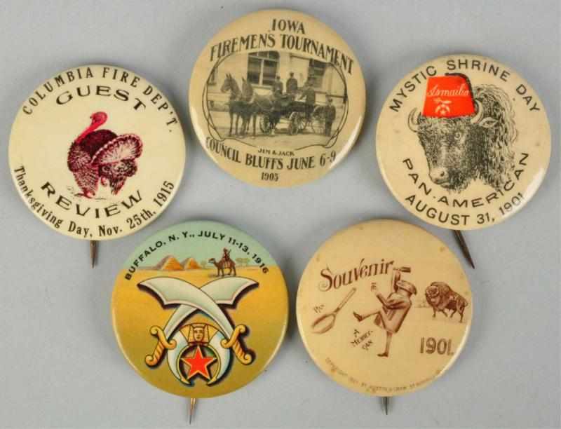 Appraisal: Lot of Assorted Pinback Buttons to Only light to moderate