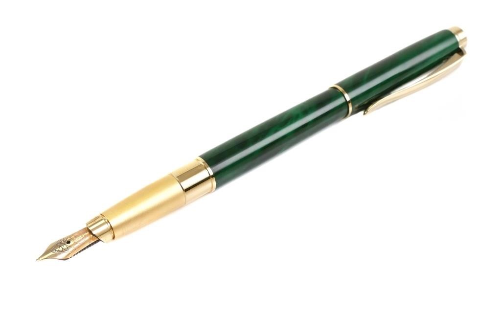 Appraisal: PELIKAN P Celebry emerald green gold trim K nib fountain