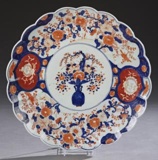 Appraisal: Large Japanese Imari Charger th c with a scal Large