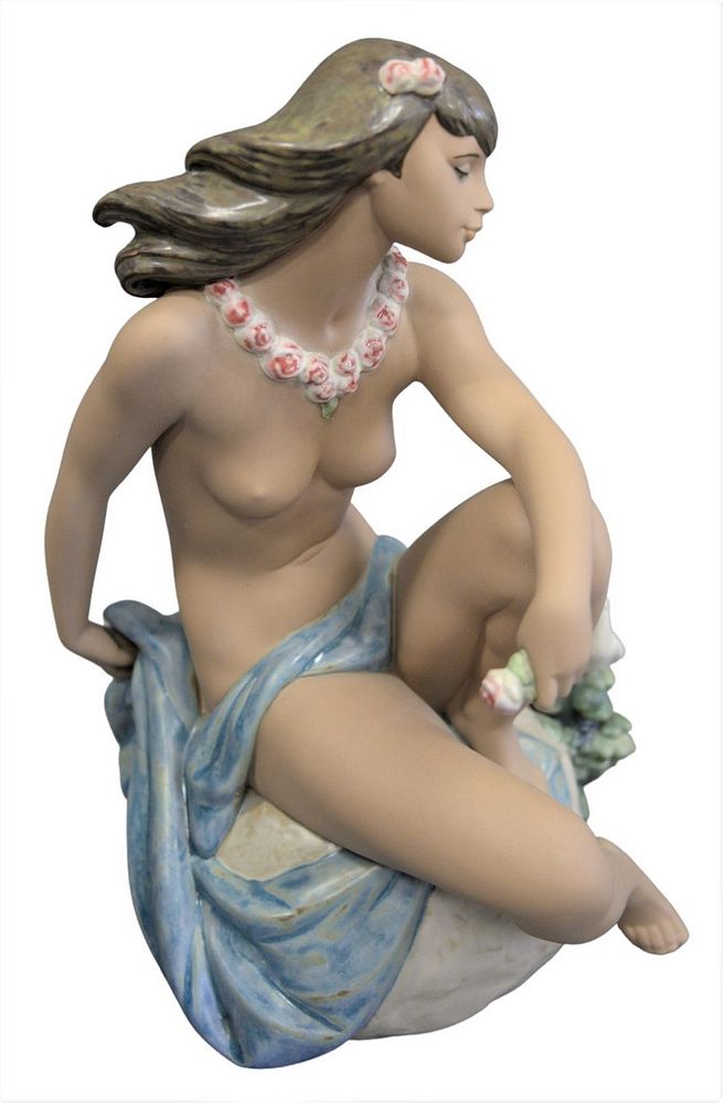 Appraisal: Lladro Porcelain Hawaiian Girl Figure wearing a lei and sitting