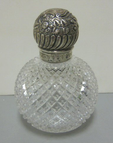 Appraisal: JOHN GRINSELL SONS BIRMINGHAM English silver mounted and lidded strawberry