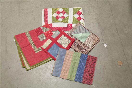 Appraisal: FIVE MINIATURE QUILTS Cotton doll and crib quilts in an