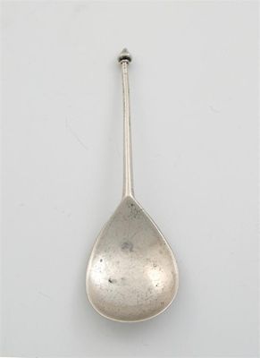 Appraisal: A late medieval diamond point spoon with a faceted knop