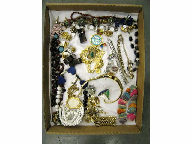 Appraisal: Box of Estate Costume Jewelry