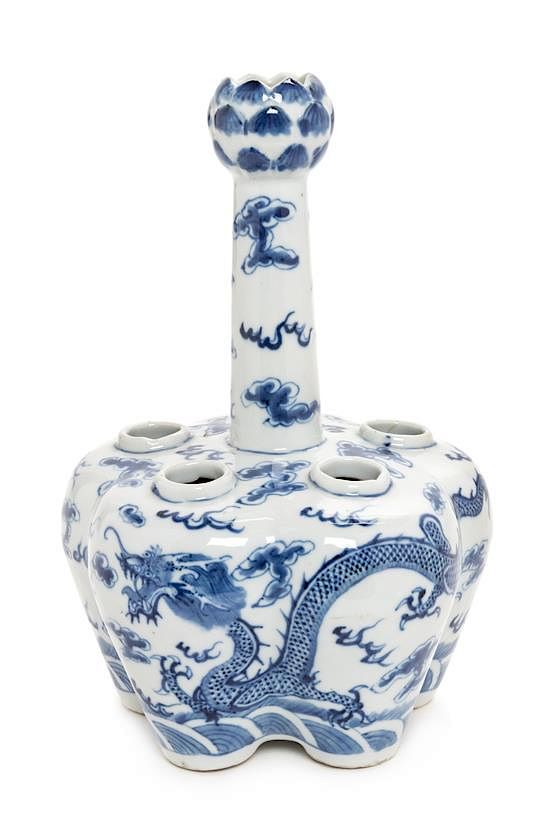 Appraisal: A Chinese Export Blue and White Porcelain Vase Height inches