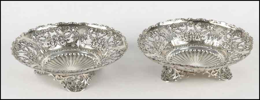 Appraisal: PAIR OF WHITING RETICULATED STERLING SILVER FOOTED BOWLS In a