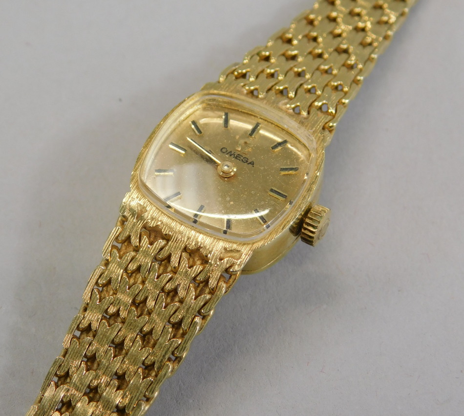 Appraisal: A ladies Omega wristwatch on yellow metal bracelet stamped boxed