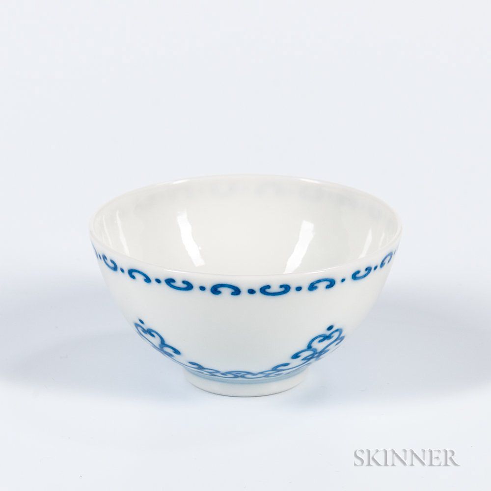 Appraisal: Blue and White Cup Blue and White Cup China low