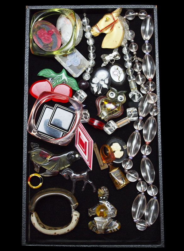 Appraisal: A SUPER COLLECTION OF VINTAGE LUCITE JEWELRY Approx pieces to