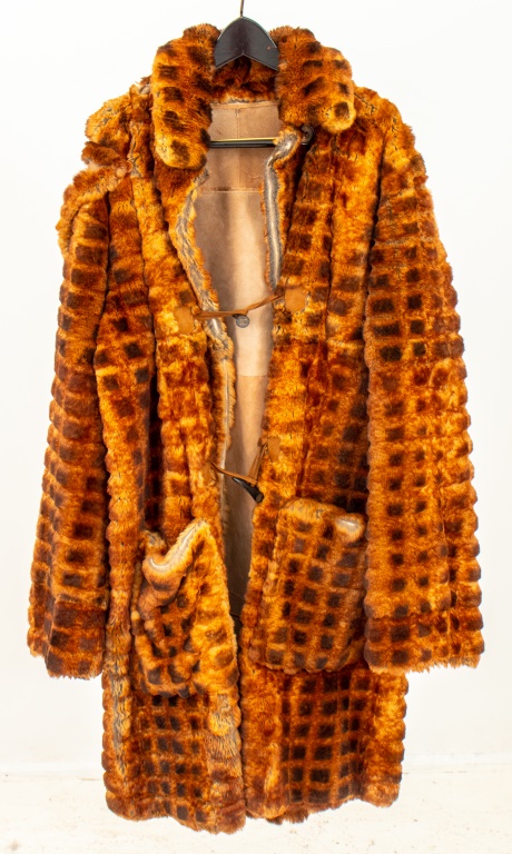 Appraisal: DYED RABBIT WAFFLE FUR COAT WITH DETACHABLE HOOD Dyed rabbit