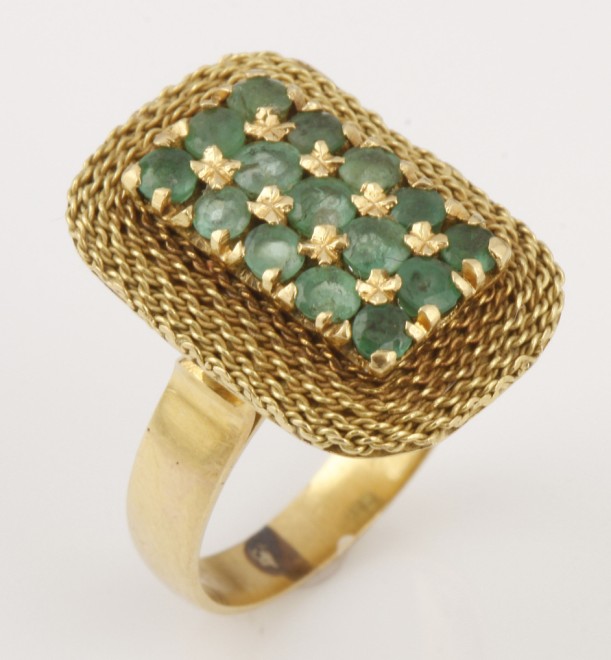 Appraisal: KY with rectangle setting with emeralds on a gold weave