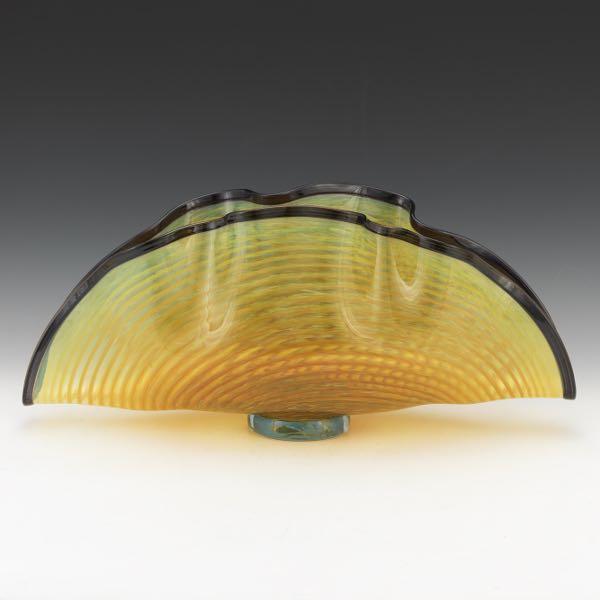 Appraisal: CLIFF GOODMAN AMERICAN CONTEMPORARY x x Clam shell vessel Blown