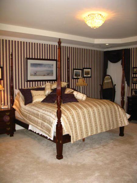 Appraisal: Ethan Allen King Sized Four Poster Bed in style of