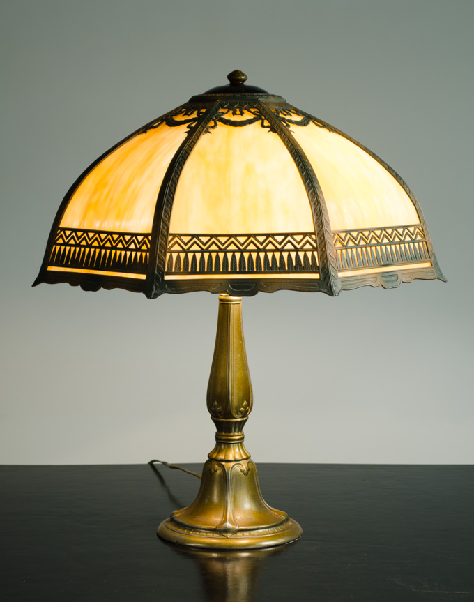 Appraisal: SLAG GLASS SHADED TABLE LAMP shade having eight caramel panels