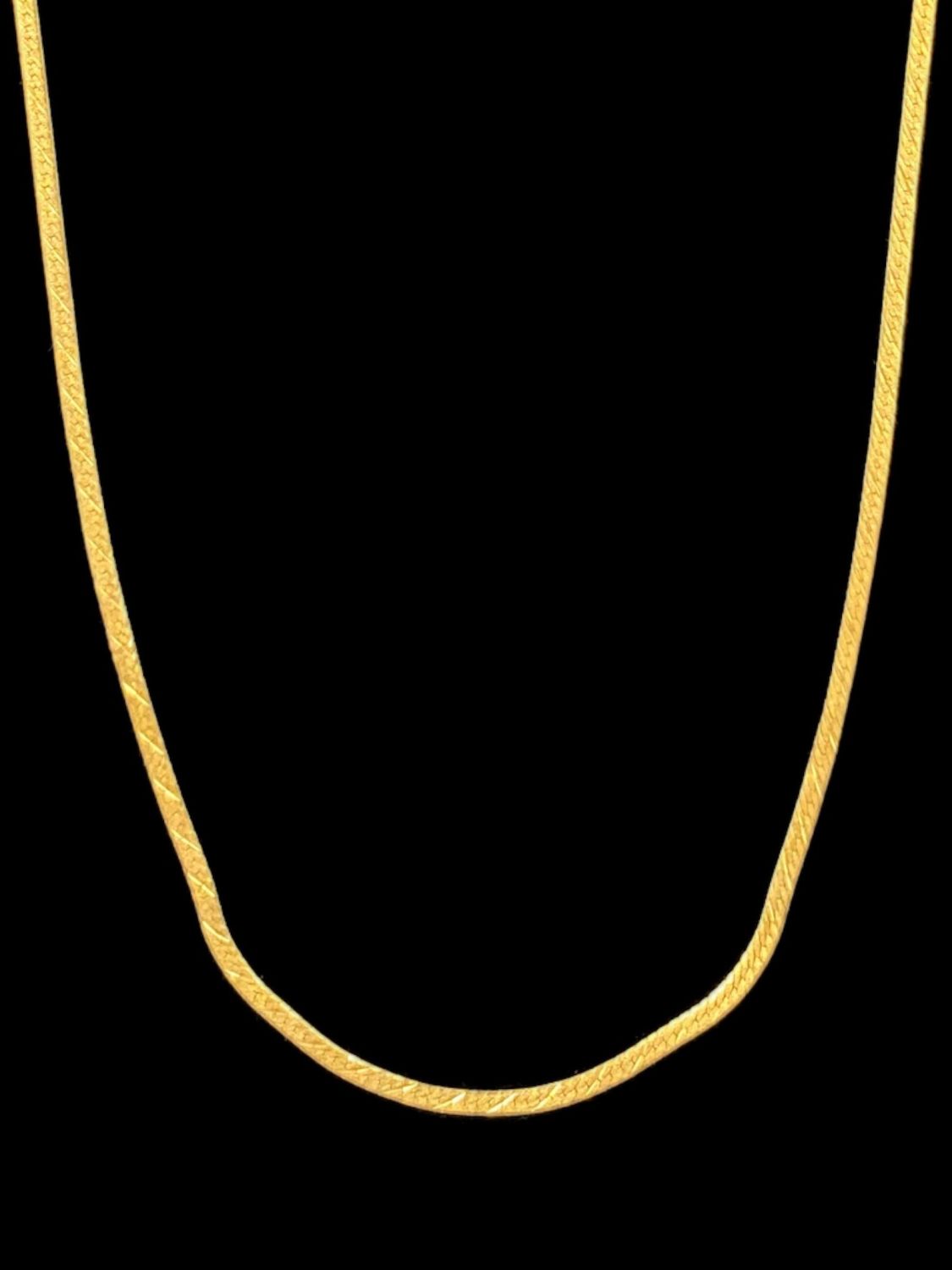 Appraisal: K Gold Herringbone Italian NecklaceWeight g