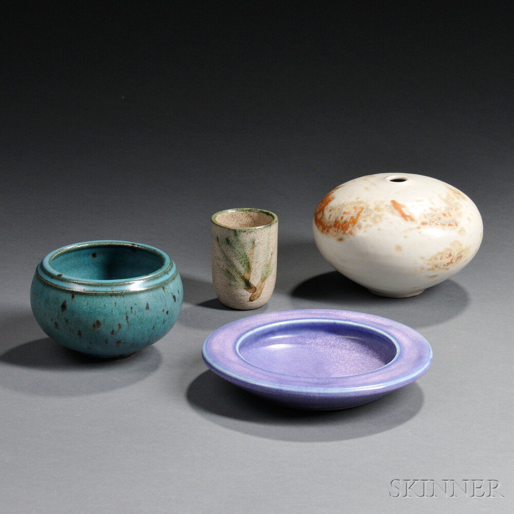 Appraisal: Four Vivika Otto Heino Pottery Items California mid- th century