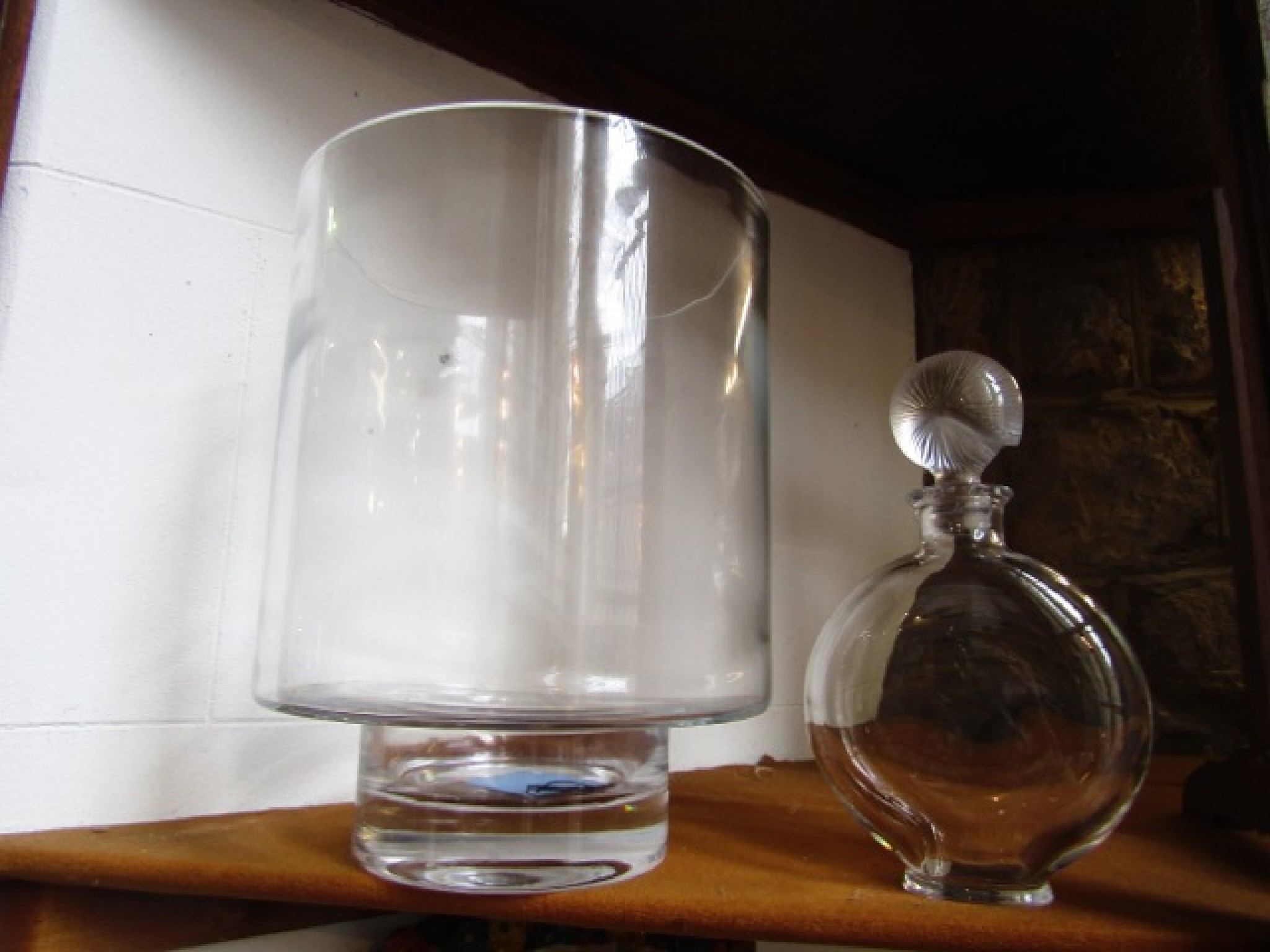 Appraisal: A substantial contemporary clear glass vase by Kenneth Turner London