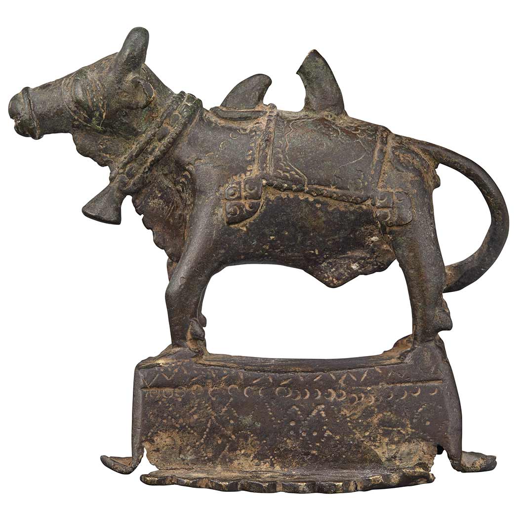 Appraisal: Indian Bronze Model of a Bull th Century Cast standing