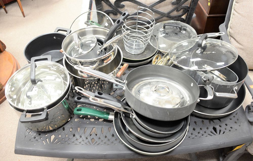 Appraisal: Large lot of pots and pans to include T-Fal stainless