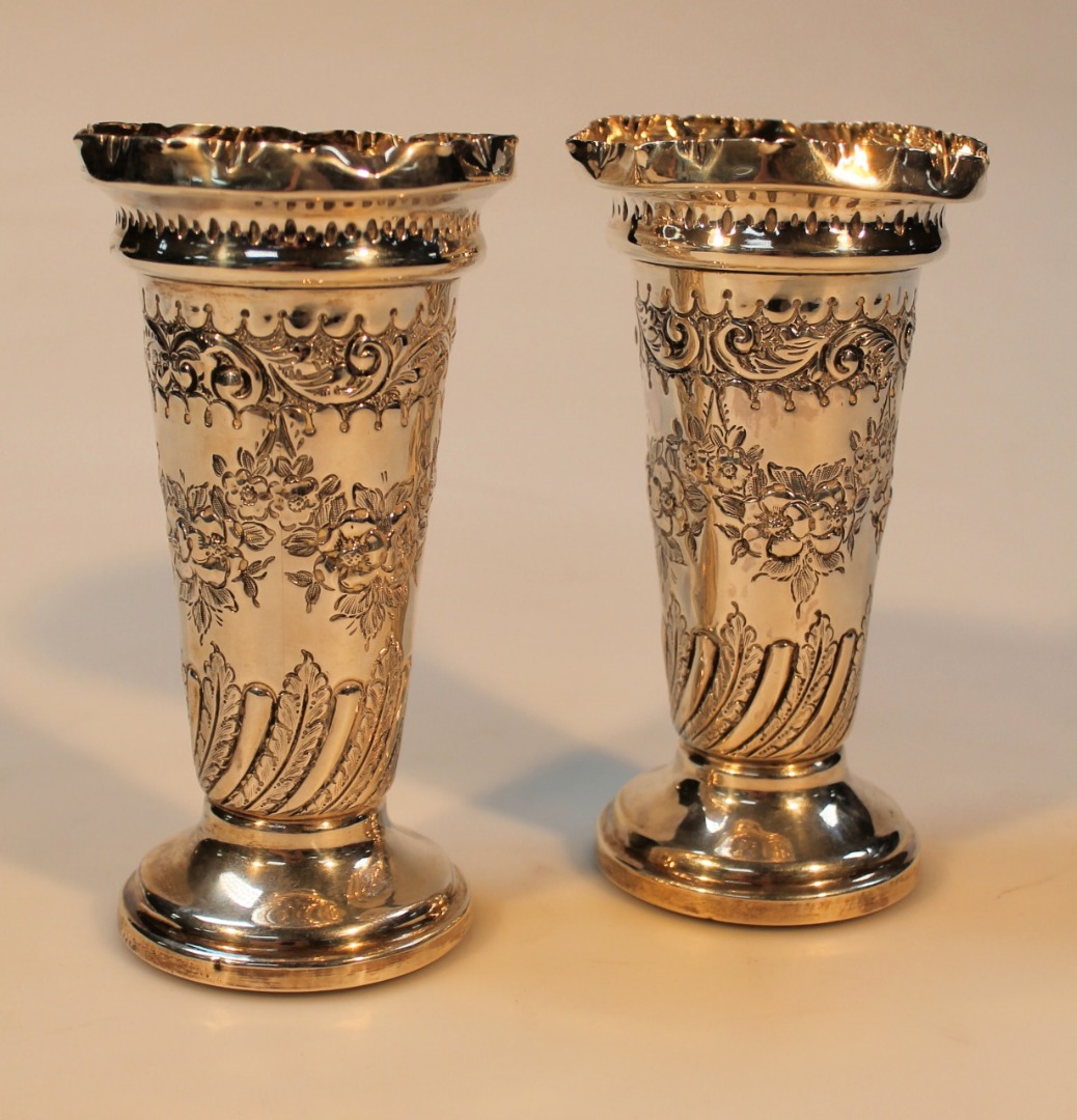 Appraisal: A pair of Victorian silver vases by Jenkins Timm of