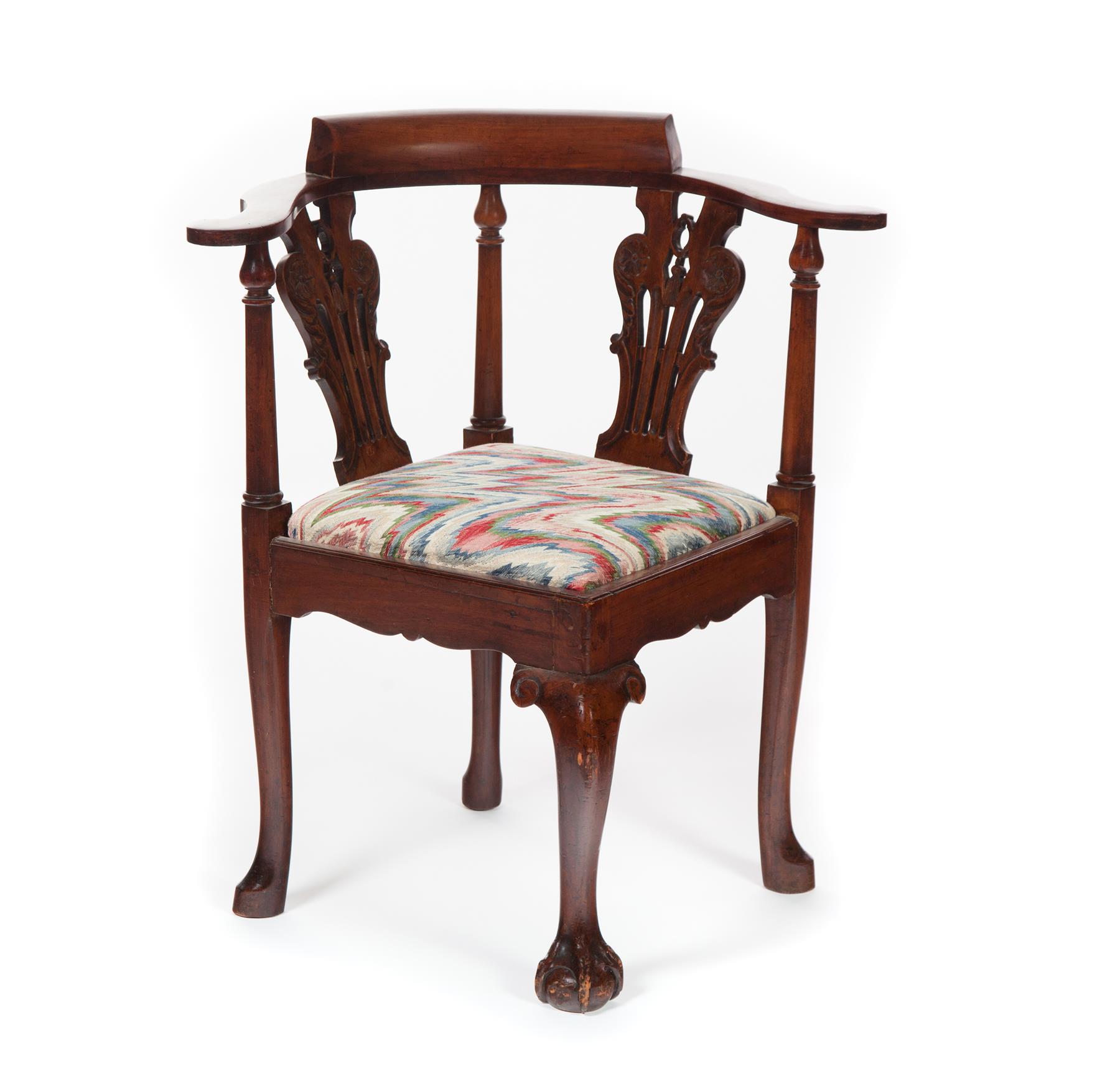 Appraisal: CHIPPENDALE-STYLE CORNER CHAIR England nd half- th century mahogany Pierced