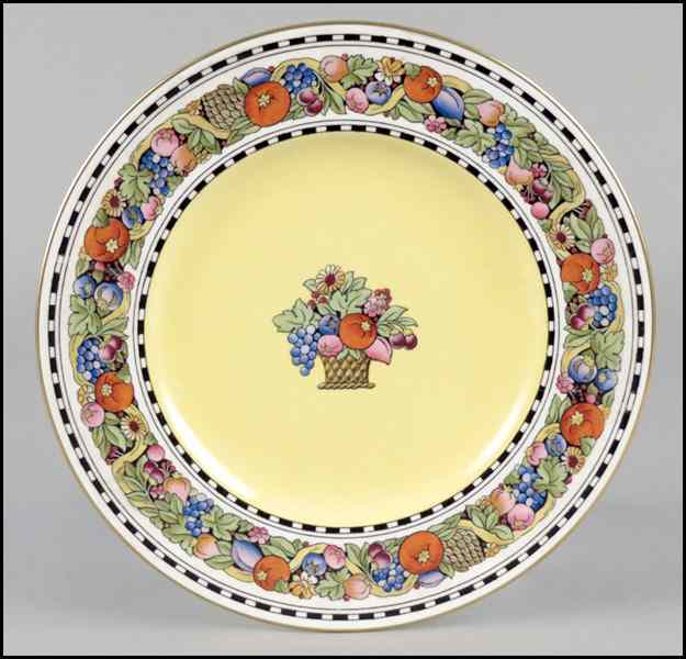 Appraisal: SET OF ELEVEN WEDGWOOD DINNER PLATES Yellow Manilla pattern Diameter