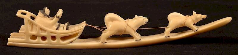 Appraisal: Vintage Eskimo Walrus Ivory Carving Vintage Eskimo Walrus Ivory Carving