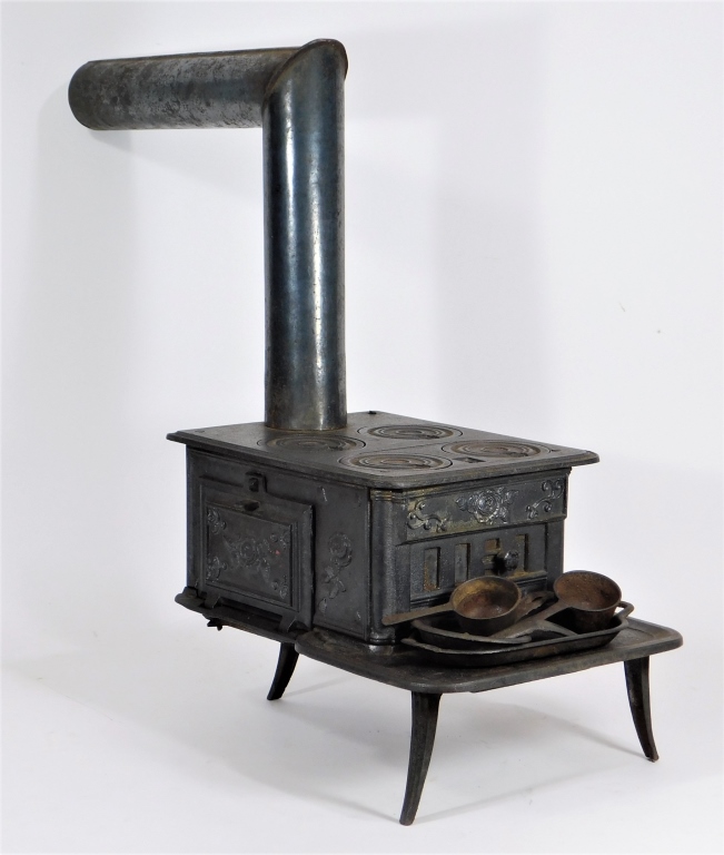 Appraisal: RIKEMAN SEYMOUR CAST IRON THE DOLL STOVE New York th