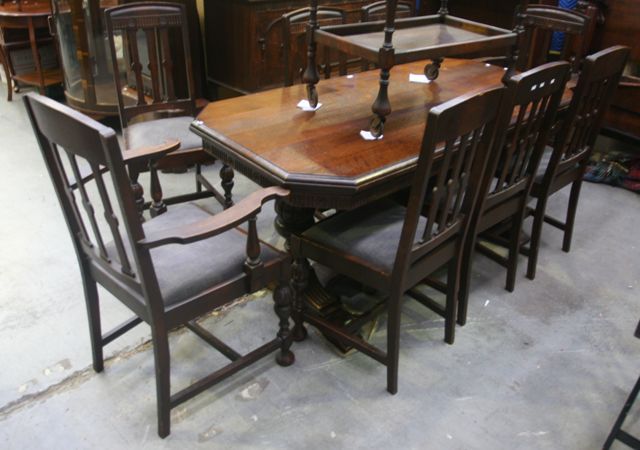 Appraisal: A set of eight Edwardian oak chairs together with a