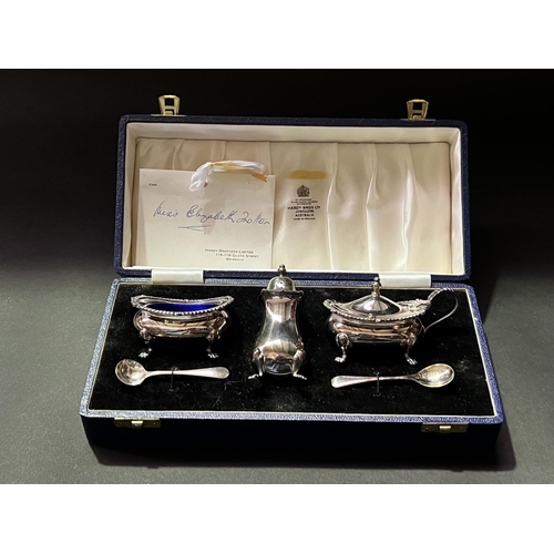 Appraisal: Hardy brother silver plate salts in box