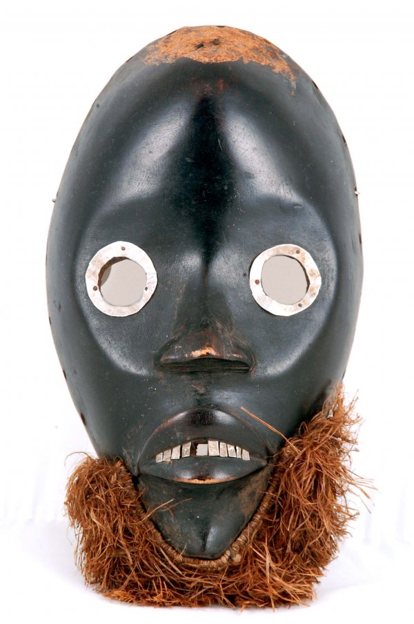 Appraisal: Dan mask Ivory Coast Typical smooth idealized face with high