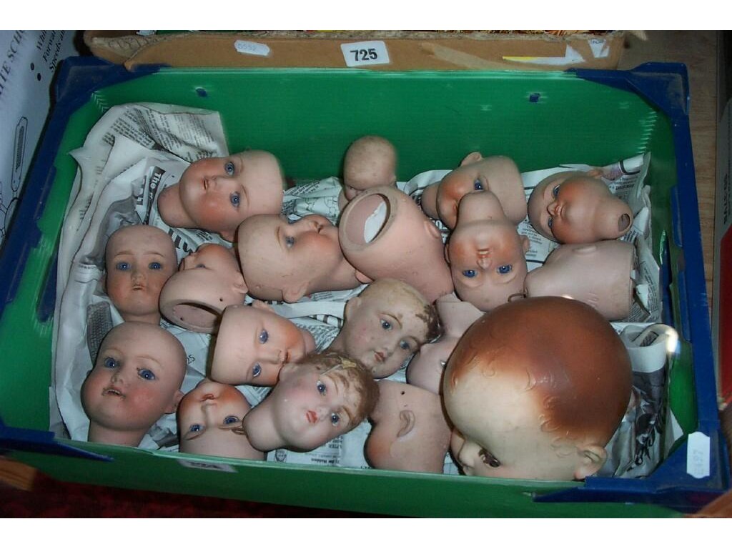 Appraisal: A collection of various bisque dolls heads etc -