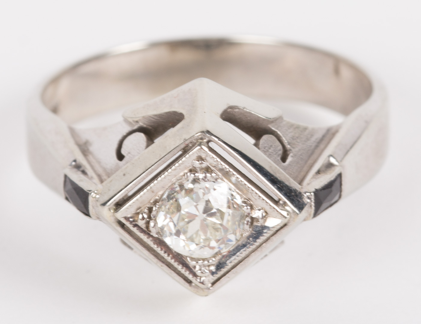 Appraisal: A Gentleman's Diamond Sapphire Ring k white gold with sapphire