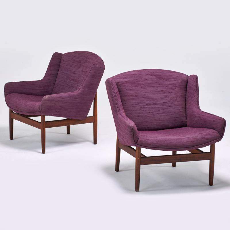 Appraisal: JENS RISOM JENS RISOM DESIGN Pair of lounge chairs USA